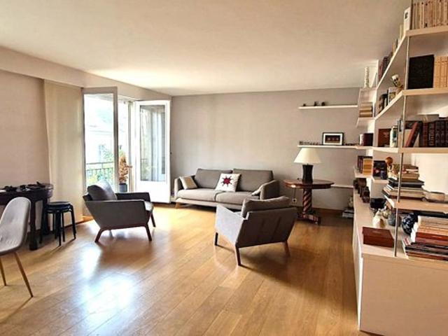 Bel appartement T3 rue clémenceau 98 M2