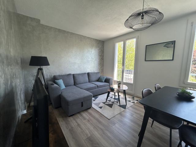 Bel appartement T4 meublé / Charmilles