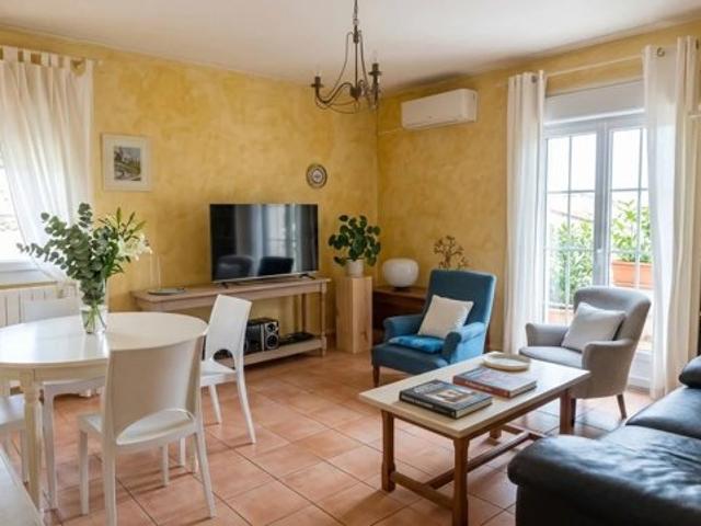 BEL APPARTEMENT TYPE 3 DE 79 M² À PORT LA NOUVELLE AUDE