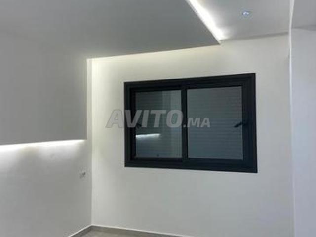 Bel appartement vide à louer à Ahlan