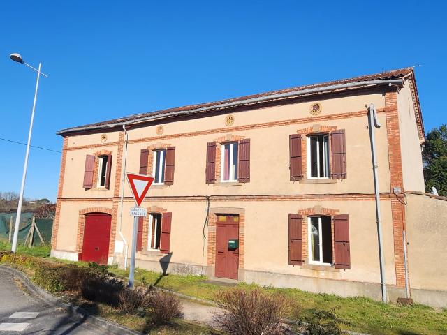 Bel ensemble immobilier