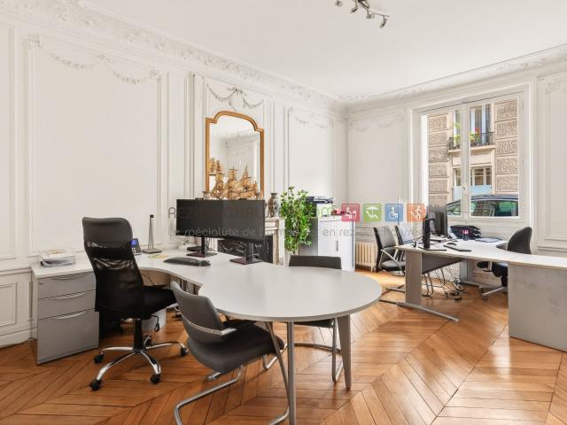 BEL ESPACE DE BUREAUX PROCHE MAIRIE 16E A LOUER EN BAIL PROFESSIONNEL