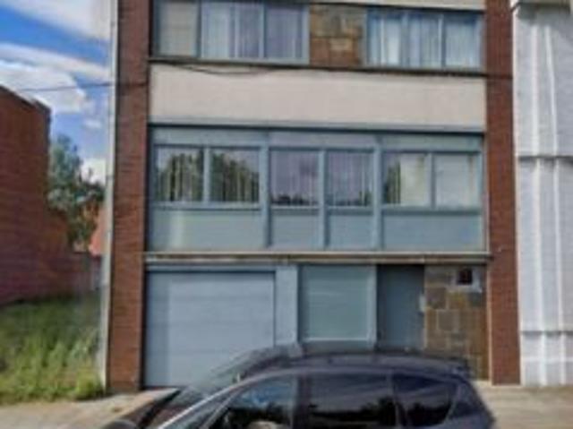 Bel étage woning te renoveren in Ronse