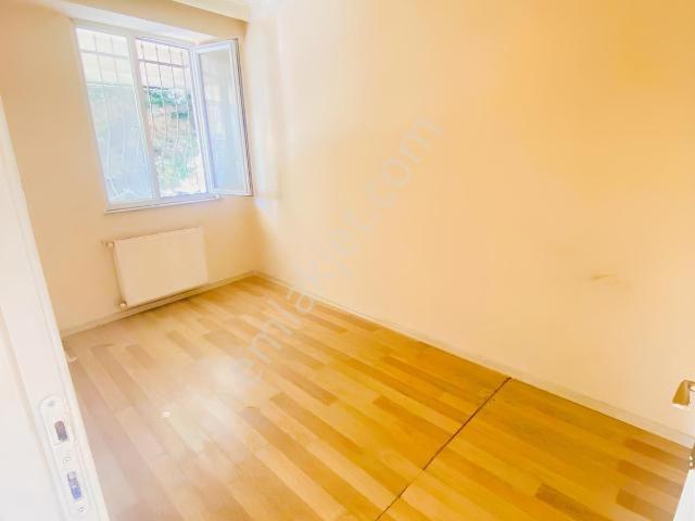 Belediye Karşısında Kiralık 2+1 bekara Uygun