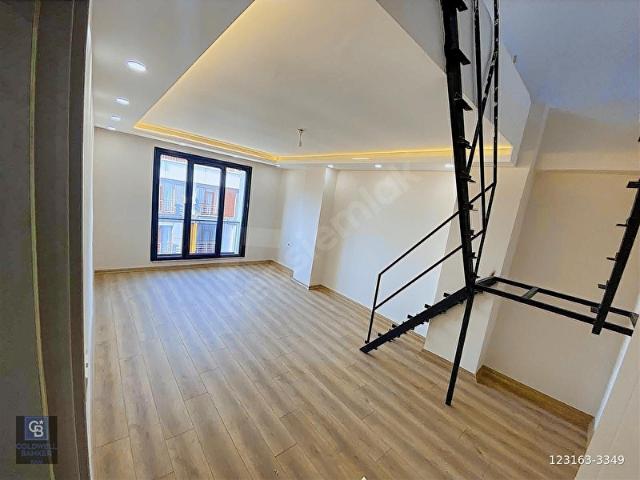 BELEDİYE VE KAYMAKAMLIK KARŞISI 4+2 DUBLEKS DAİRE