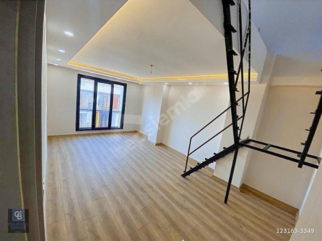 BELEDİYE VE KAYMAKAMLIK KARŞISI 4+2 DUBLEKS DAİRE