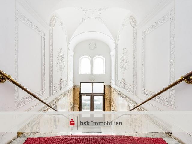 Beletage Stuckaltbau mitten in Charlottenburg nahe Ku'Damm