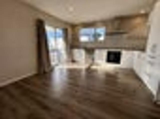 Belfast, 2 bedrooms, $500 pw