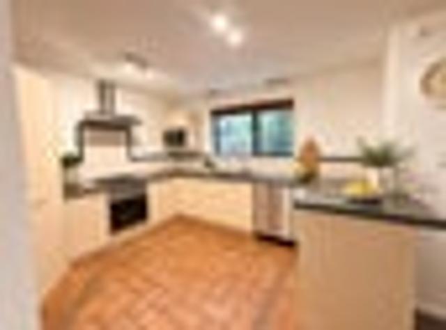 Belfast, 3 bedrooms, $600 pw