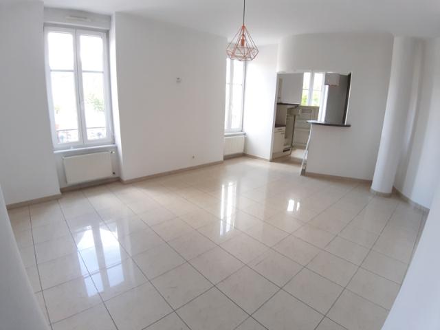BELFORT Centre / Vieille Ville: 12 Rue Emile Zola: Réf