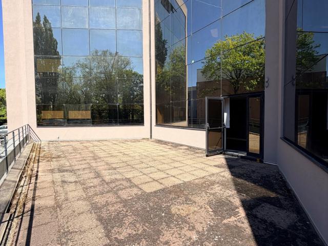 BELFORT Cinéma des Quais 7 Boulevard Richelieu: Réf LB0300