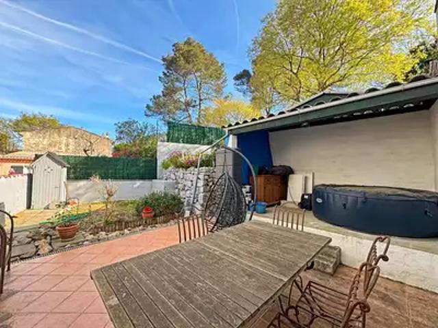 Belgentier 83210 Achat / Vente maison 3 pièces t3 jardin terrasse