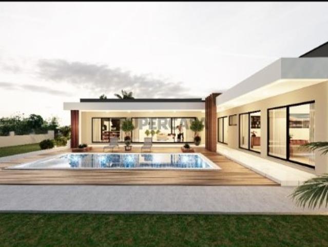 Belíssima moradia T4 com 200m2 no Alto das Vinhas