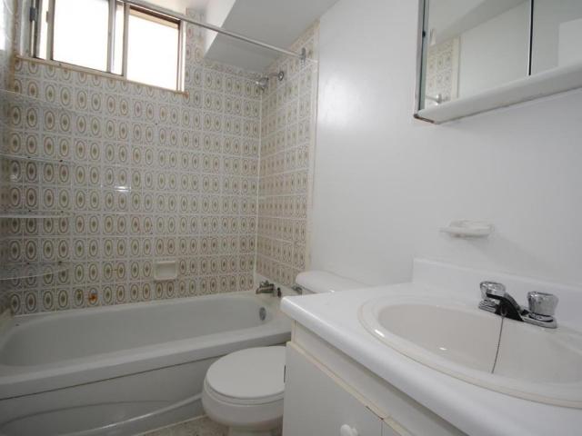 Bell Manor Apartments 1 Bedroom Apartment for Rent at 2772 Barton St E, Hamilton, ON L8E 3P5 Riverdale East