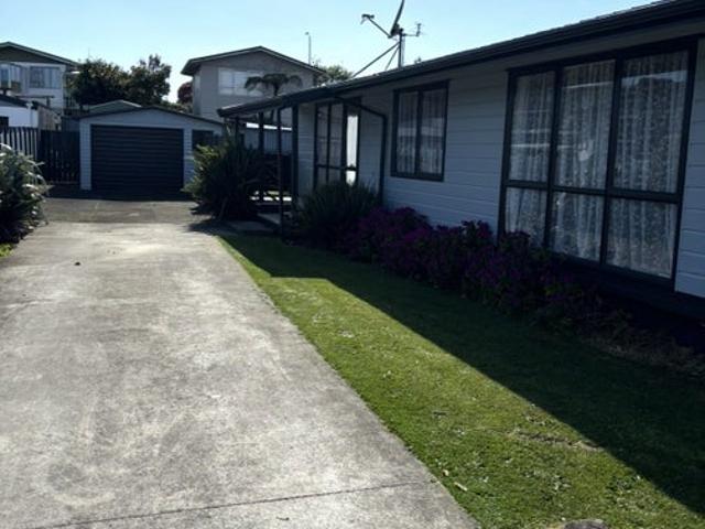 bell block, 3 bedrooms