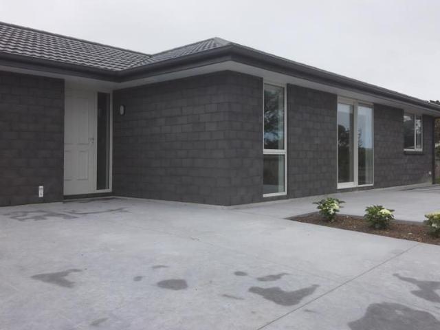 bell block, 4 bedrooms