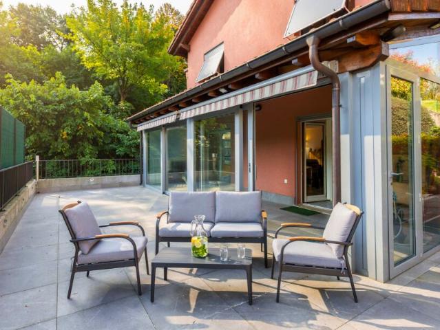 BELLA UNITA' 4.5 LOCALI CON TERRAZZA COPERTA A MENDRISIO