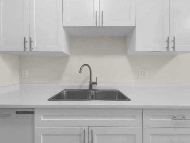 Bella Vista Apartments 1 Bedroom Apartment for Rent at 304 & 304 Sherk Street, Leamington, ON N8H 3L1