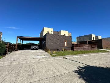 Bella casa en lomas de reloncaví, puerto montt
