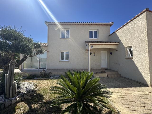 Belle villa 4 faces à vendre à SAINT CYPRIEN 66750, 3 chambres, garage, terrasse, grand terrain