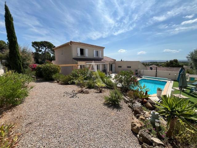 Belle villa T5 avec piscine et jardin