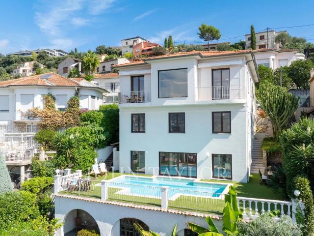 Belle villa avec vue panoramique