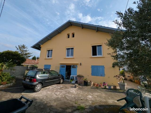 Belle villa avec 3 logements
