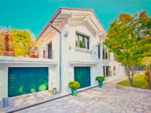 BELLE VILLA BIARRITZ