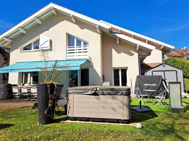 Belle Villa contemporaine, secteur résidentiel préservé de Sacconges