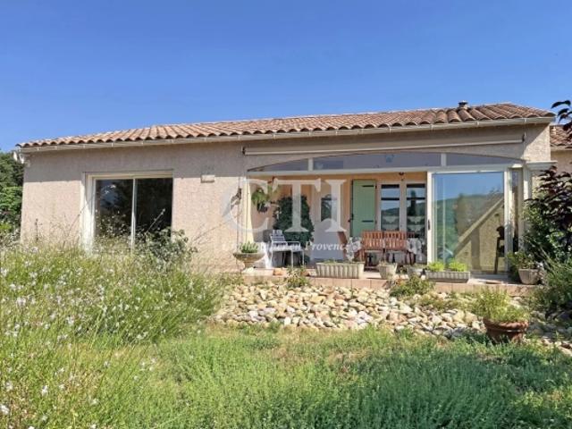 Belle villa de plain pied proche Vaison La Romaine