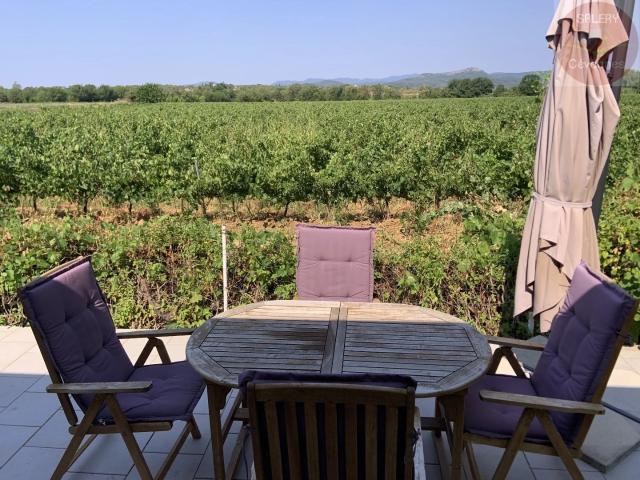 Belle villa de plaind pied et son terrain de 1203m²
