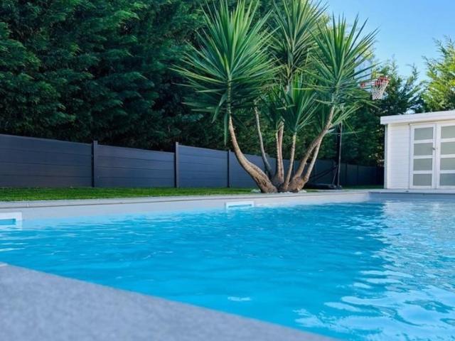 Belle Villa familiale avec piscine à Carcassonne
