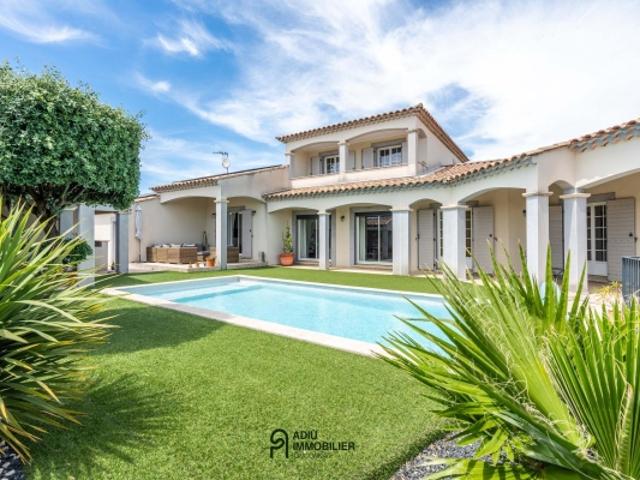 Belle villa située dans un cadre privilégié, à 3km seulement d'Uzès