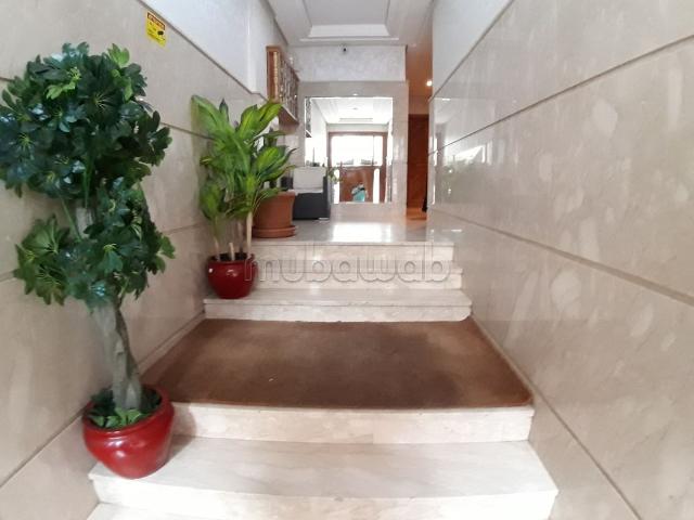 Belle appartement a louer au centre ville