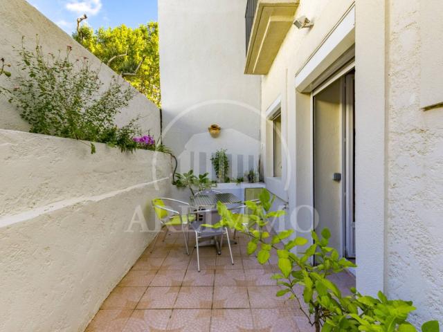 Appartement sur 2 niveaux, type 6 de 130m² habitable avec terra