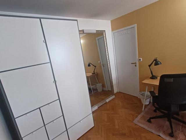 Belle chambre confortable dans colocation calme