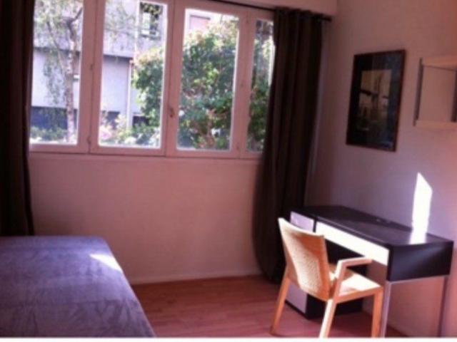 Belle chambre d'étudiant meublée 11m²