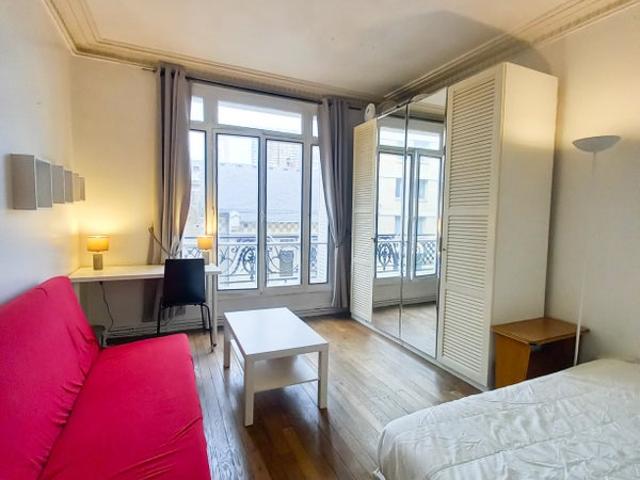 Belle chambre Paris 16e. Spacieux vue Seine