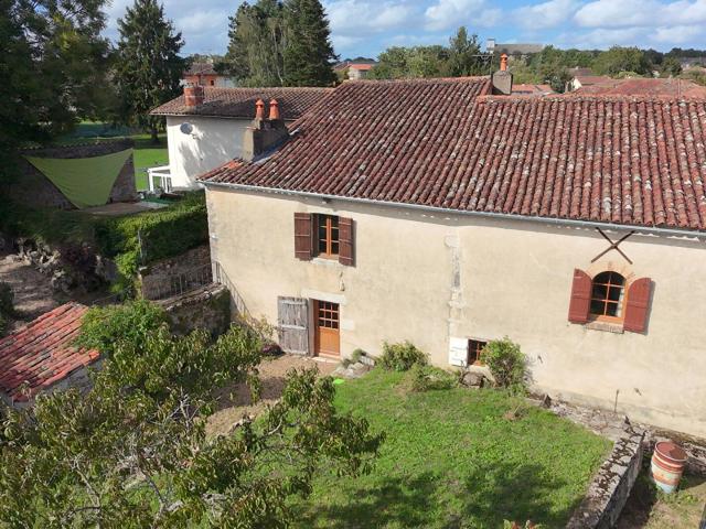 Belle demeure à Charroux