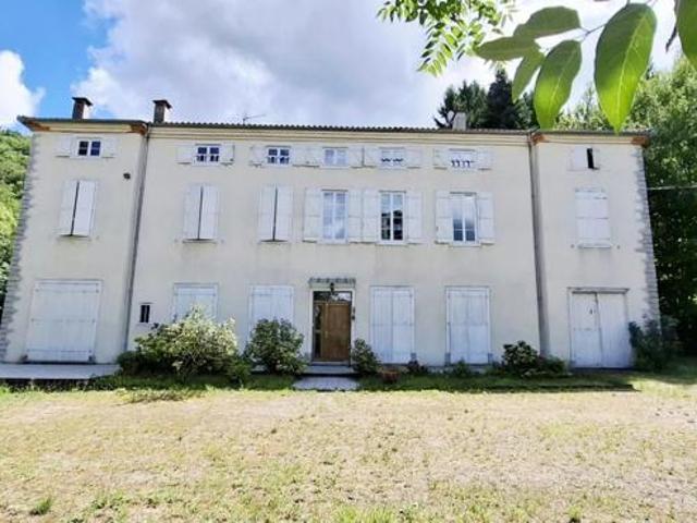 Belle demeure de caractère proche Foix