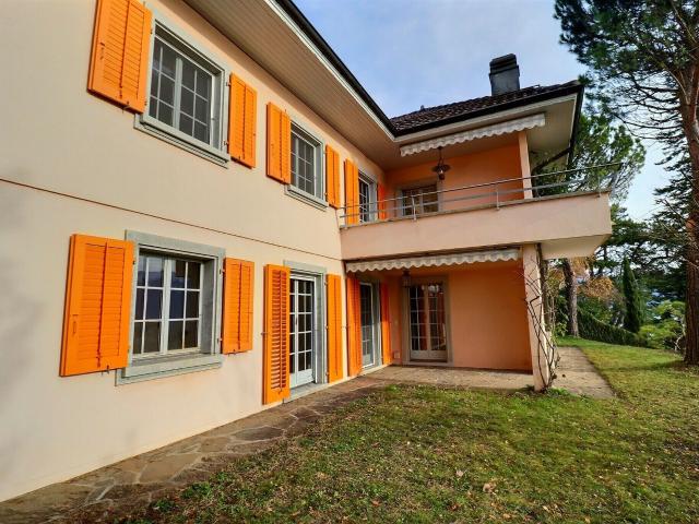 Belle et grande villa individuelle avec vue imprenable sur le lac | dreamo. Ch