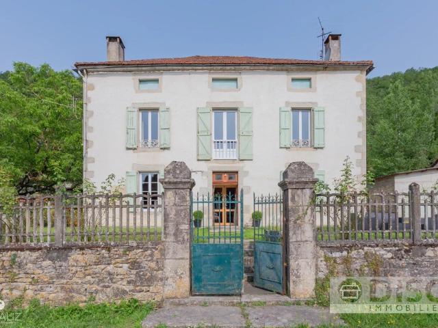 Belle et spacieuse maison de Maitre. 250m² Caylus