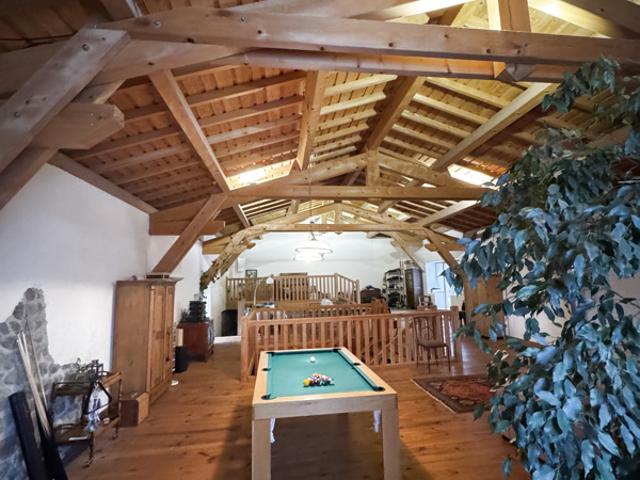BELLE FERME RÉNOVÉE 330 M2 AVEC DEPENDANCE DANS LE PILAT À M