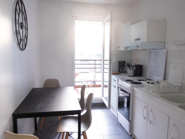 Belle logement chaleureuse – 12m² LY012