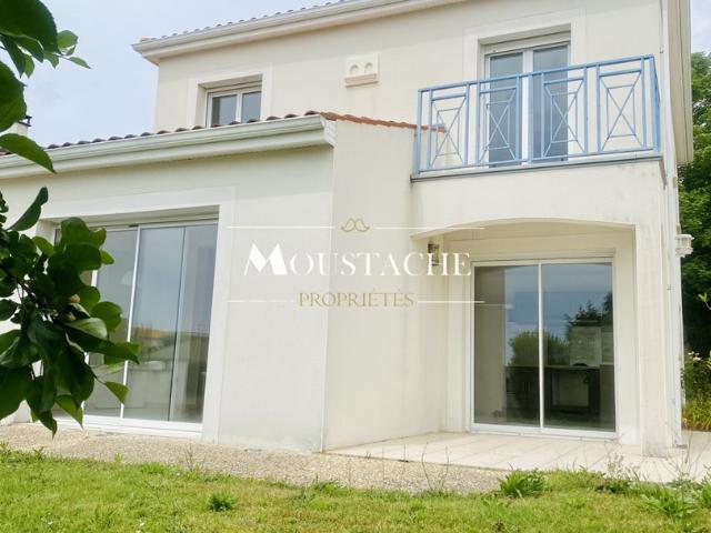 BELLE MAISON/VILLA 500M COMMERCES DU CENTRE VILLE & PROCHE PLAGE