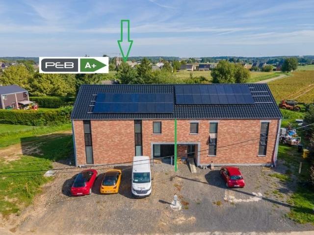 Belle maison 4 chambres, exploitable sur pus de 325m²