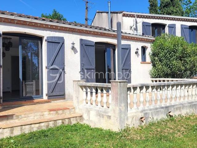 Belle maison 5 chambres avec piscine dans un écrin de verdure à 10 minutes de Montauban