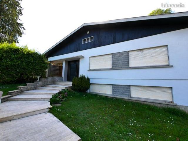 Belle maison au calme à Pfastatt