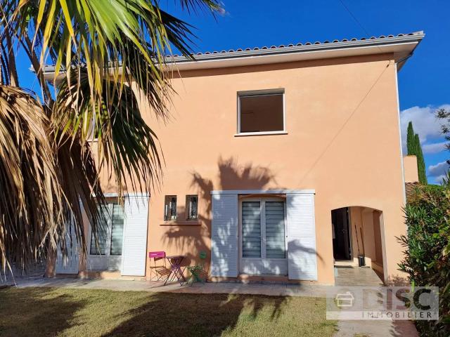 Belle maison avec 4 chambres, jardin et piscine 156m² Nézignan l'Evêque