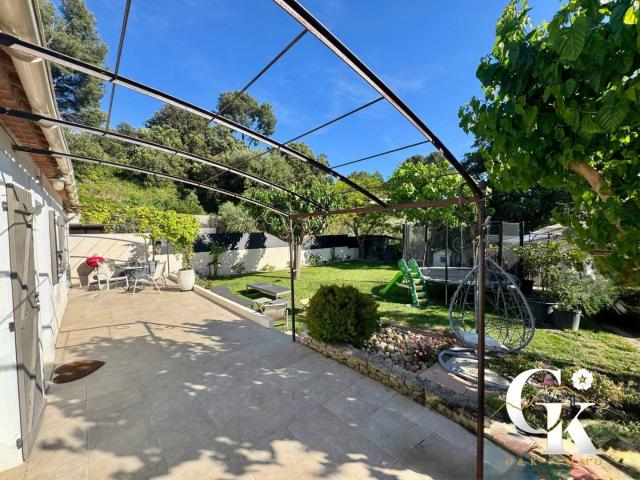 Belle maison avec jardin au Castellet